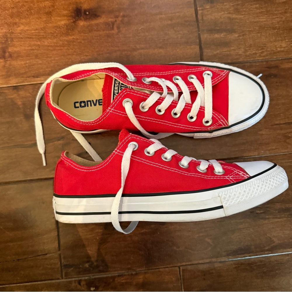 Worn once! Women’s Converse Classic Red Sneakers